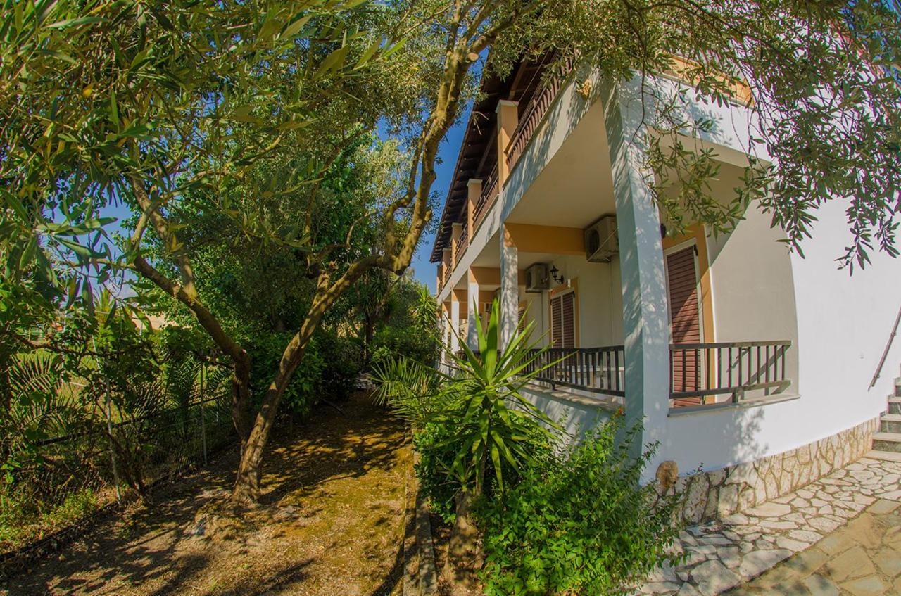Takis Apartments Sidárion Exterior foto